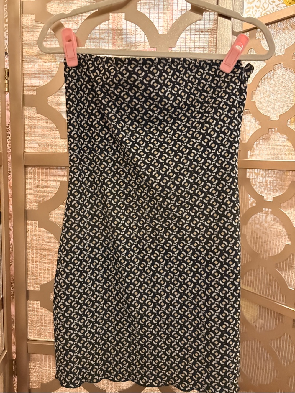 Urban outfitters Classic Black and White Patterned Tube Skirt